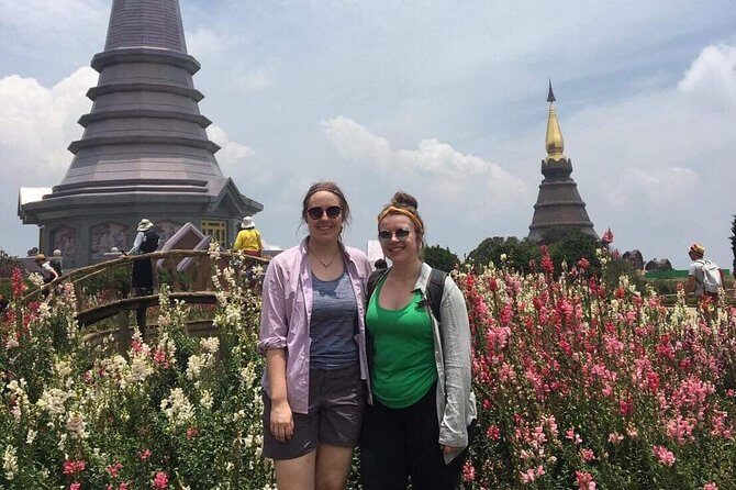 1 Day Private Tour Doi Inthanon And Phachor Canyon - Stop 1: King and Queen Pagodas at Doi Inthanon (Twilight-Friendly Time)