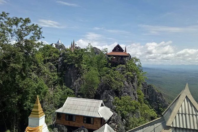 1 day Private Tour to Unseen Temple in Lampang - Timing and logistics: a long day, so plan your energy
