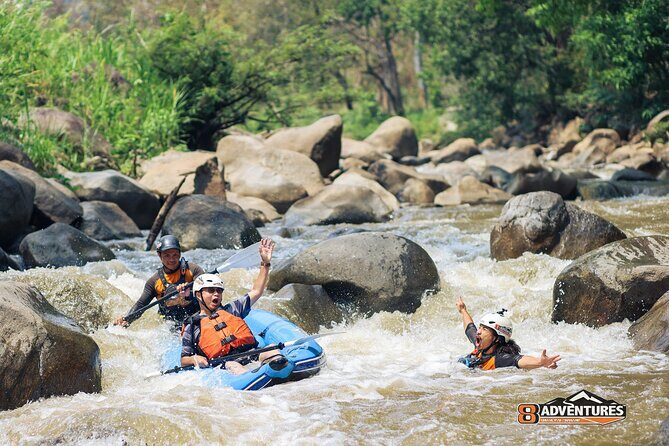 10KM Inflatable Kayaking Adventure - What the 10KM Kayak Run Feels Like (Especially When Water Levels Change)