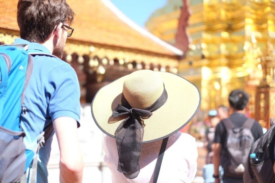 4-Hour Doi Suthep & Hmong Hill Tribe Village from Chiang Mai - Transport and Group Size: Why Up to 9 People Helps