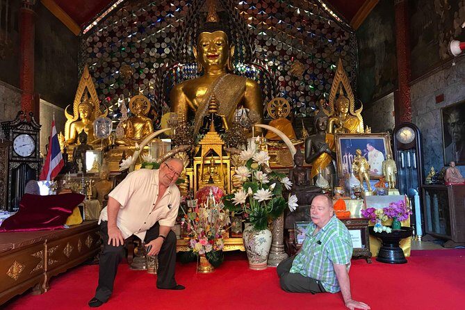 Alms and Wat Phra That Doi Suthep Private Chiang Mai Tour - A 5-Hour Private Tour That Fits a Real Chiang Mai Day
