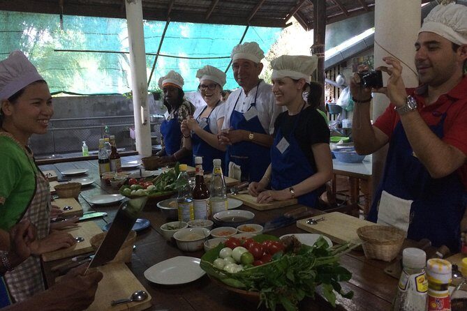 Baan Hongnual: Authentic Thai Cooking & Market Experience - Key things I’d plan around