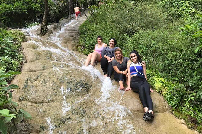 Best of Chiang Mai: Private Tour in a Day - Lunch break: included local food that keeps the day moving