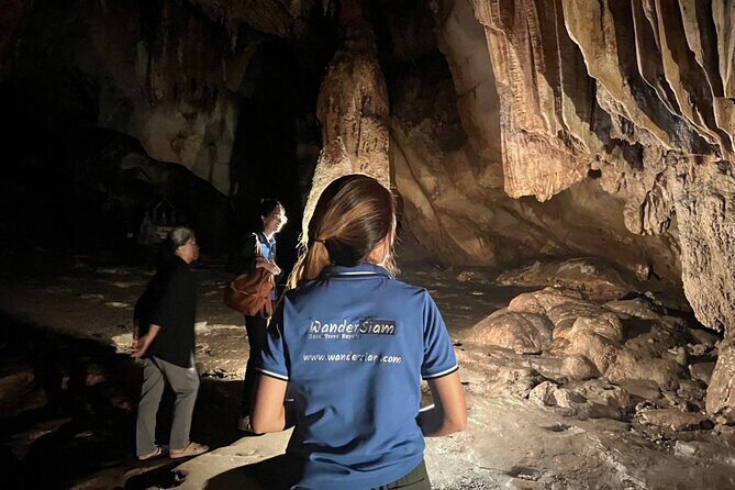 Chiang Dao Cave & 5 Hill Tribe villages - Why Chiang Dao Cave plus five hill tribe villages works so well