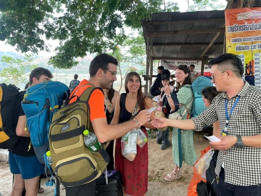 Chiang Mai : 3-Days Slow Boat Trip to Luang Prabang, Loas - Border and Visa Reality Check: Crisp USD Notes or Expect Problems