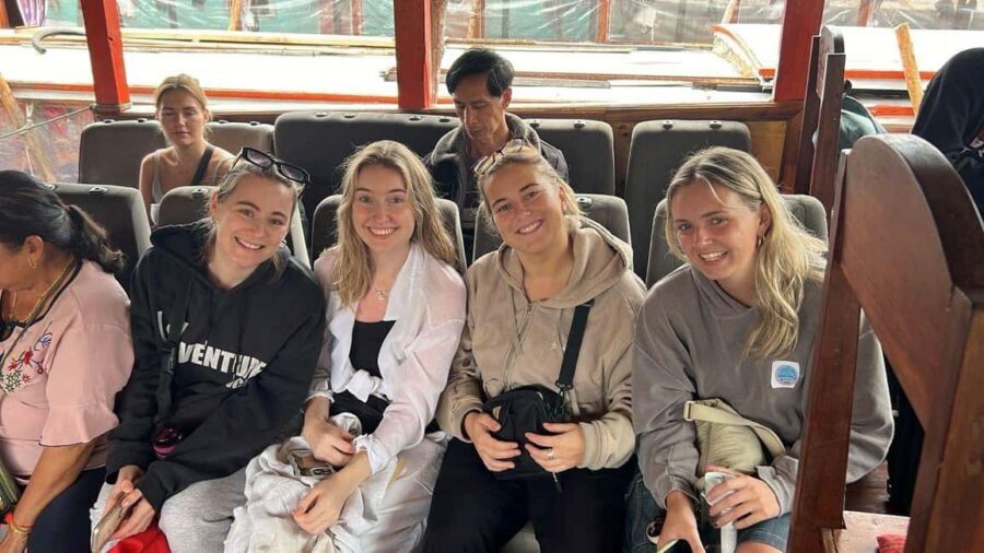 Chiang Mai : 3-Days Slow Boat Trip to Luang Prabang, Loas - The Service Style: Transfers, Seat Guarantees, and When You’re On Your Own