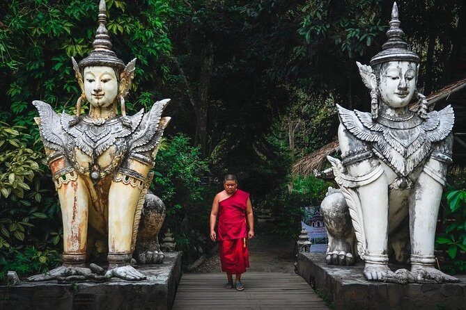 Chiang Mai Best City Tour with Doi Suthep, Pha Lat & Chedi Luang - Stop 2: Wat Phra That Doi Suthep for panoramic Chiang Mai views