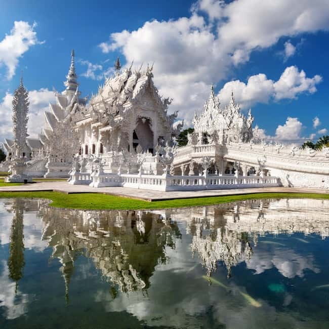 Chiang Mai: Chiang Rai Famous Temples & Hot Springs Day Trip - Baan Dam Museum and Huay Pla Kang: the stops that break the temple pattern