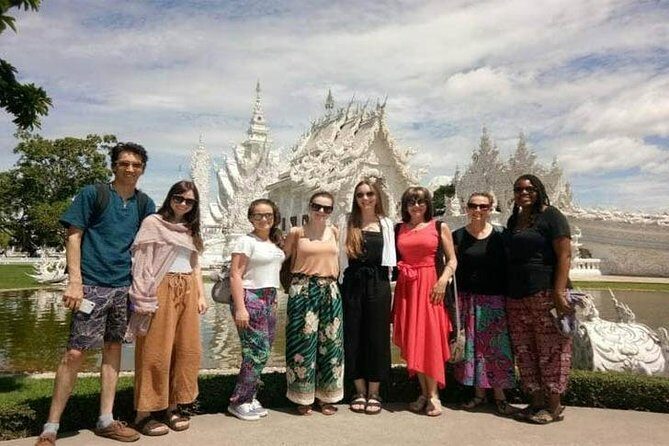 Chiang Mai-Chiang Rai: White Temple-Blue Temple-Lalita Cafe - Guides, Language, and What I’d Watch During the Day