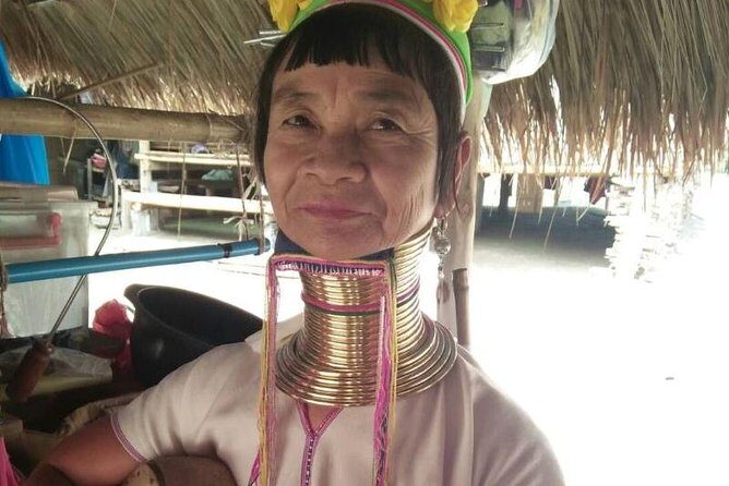 Chiang Mai-Chiang Rai:White-Black-Blue Temple-Golden Triangle-Keren-Boat Trip - A One-Day Chiang Rai Hit: Temples, Tribe, and Golden Triangle Views