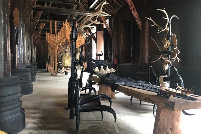 Chiang Mai-Chiang Rai:White-Black-Blue Temple-Golden Triangle-Keren-Boat Trip - Karen Long Neck Hill Tribe Visit: Cultural Meeting With Clear Expectations