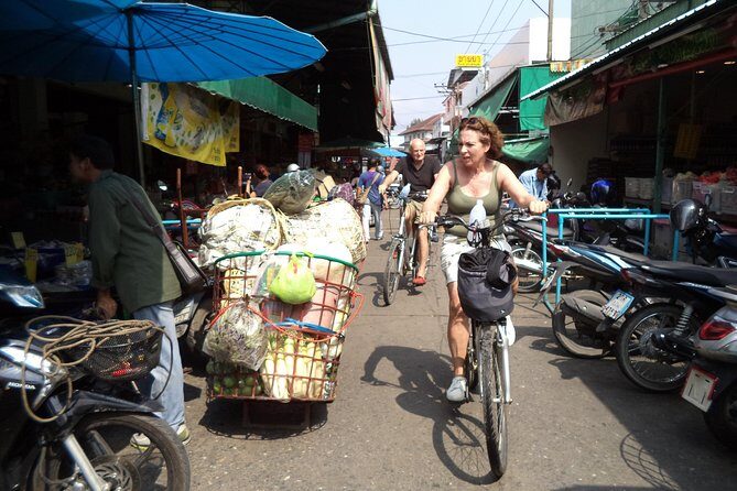 Chiang Mai City Culture Half-Day Cycling Tour - Lunch and snacks: why included food helps more than you think
