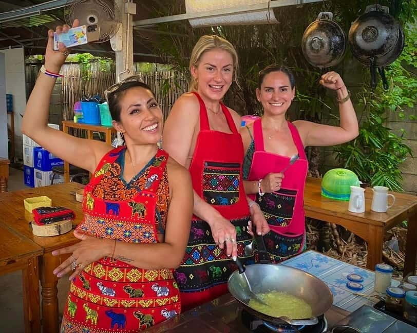 Chiang Mai: Cooking Class, Market & Thai Herbs Garden Tour - Picking Your Menu: Starters, Mains, Curry Paste Styles, and Dessert