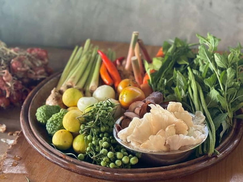 Chiang Mai: Cooking Class with Market and Pickup - Your own wok and station: how hands-on really works here