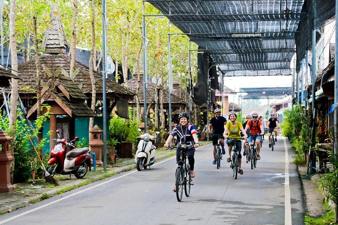 Chiang Mai Countryside Guided Bike Tour - Ping River village lunch: simple Thai food that feels local