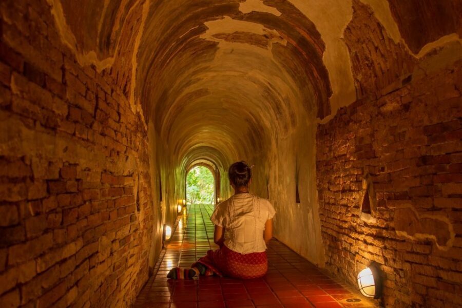 Chiang Mai: Customize Your Own Chiang Mai City Tour - The silver temple and the market breaks that keep it real