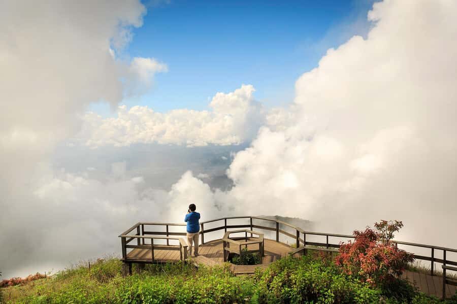 Chiang Mai: Doi Inthanon National Park, Waterfall & Lunch - Weather, packing, and how to dress for the cool mountain air