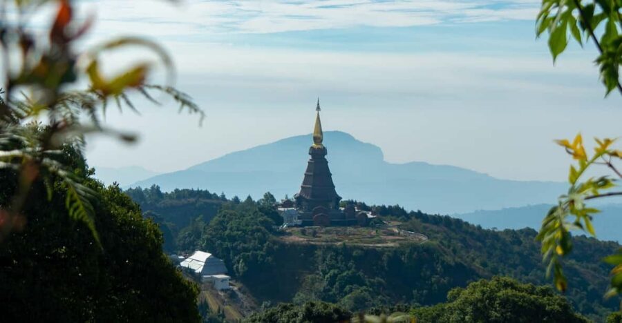 Chiang Mai: Doi Inthanon Park and Pha Dok Siew Trail Trek - King and Queen Pagodas: Big Views, and Weather Is the Final Boss