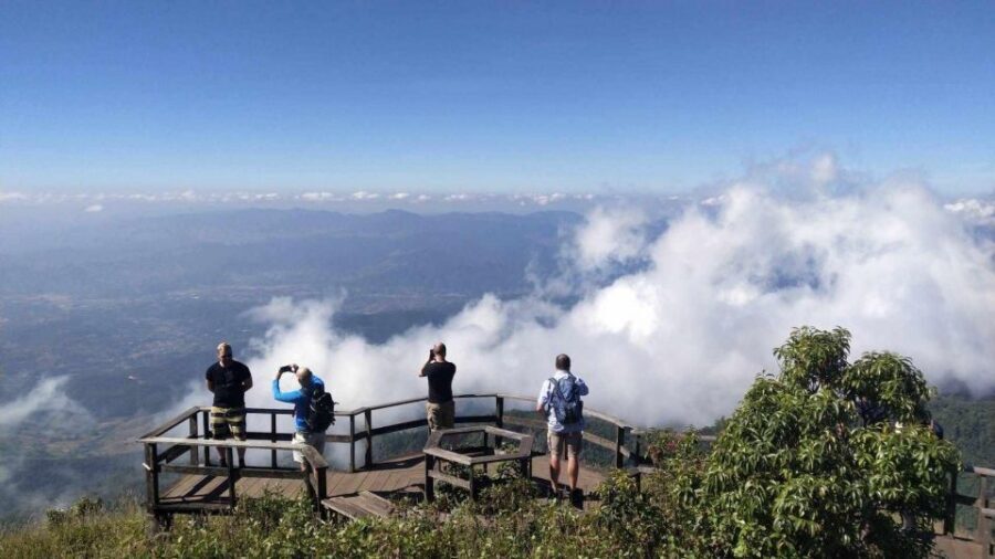 Chiang Mai: Doi Inthanon Park Day Trip with Kiw Mae Pan Hike - How the day pacing works: more stops than you think