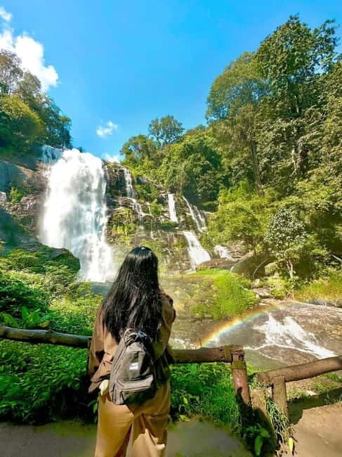 Chiang Mai Doi Inthanon Park Waterfall Pure Sightseeing Tour - Summit stop: 2,565 meters, royal chedis, and the twin pagodas