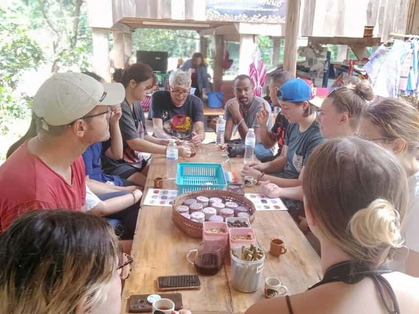 Chiang Mai Doi Inthanon Park Waterfall Pure Sightseeing Tour - Comfort and packing checklist that actually fits