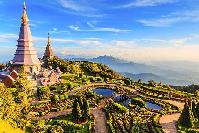 CHIANG MAI: Doi Inthanon-Trekking Keiw Mae Pan-Waterfall-Lunch - A cool day trip from Chiang Mai to Thailand’s highest mountain