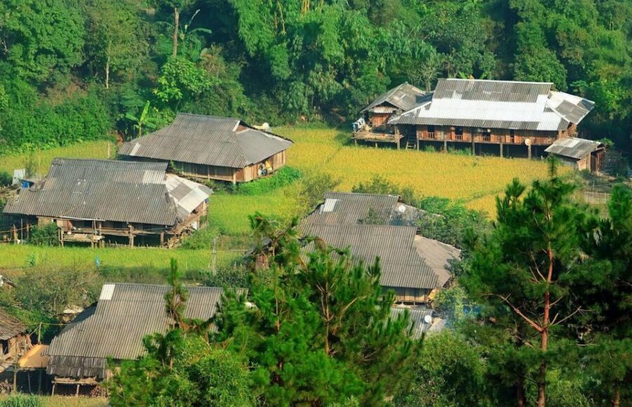 Chiang Mai: Doi Suthep and Hmong Village Half-Day Tour - Temple Complex Time: What You’ll Do Once You’re Up There
