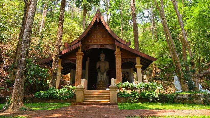 Chiang Mai: Doi Suthep and Wat Pha Lat Temple Evening Tour - How the 4-hour format feels on the ground