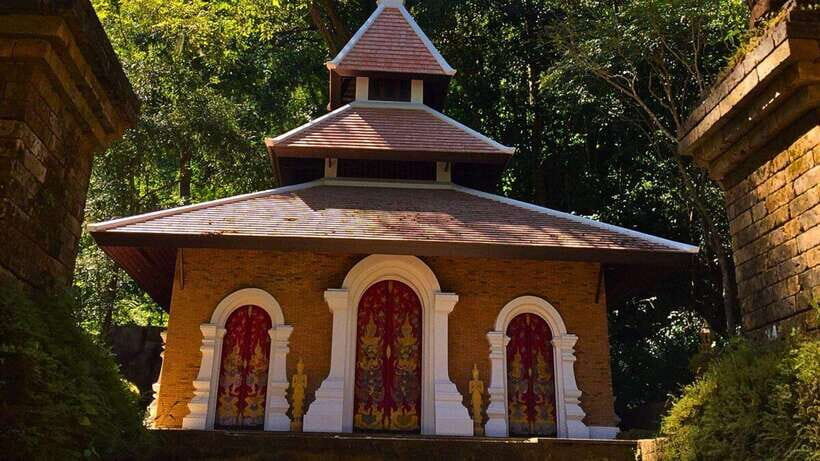 Chiang Mai: Doi Suthep and Wat Pha Lat Temple Evening Tour - Tips that help you enjoy Doi Suthep more (and stress less)
