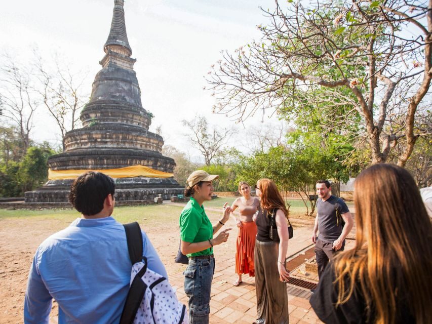 Chiang Mai: Doi Suthep and Wat Umong Enchanting Evening Tour - The climb to Doi Suthep: what 309 steps really means