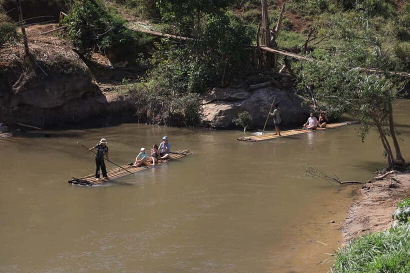 Chiang Mai: Elephant Sanctuary Bamboo Raft & Padthai Cooking - Bamboo Rafting on the Wang River: Splash Zone, Scenic Break