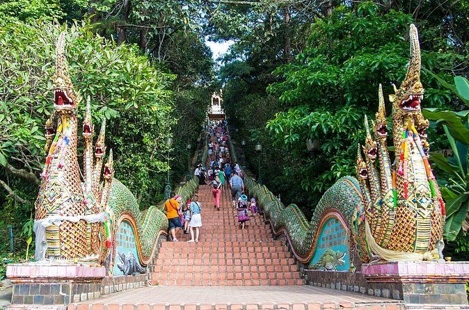 Chiang Mai Iconic Temples and City Tour - The Real Value Is the Guide Explaining What You See