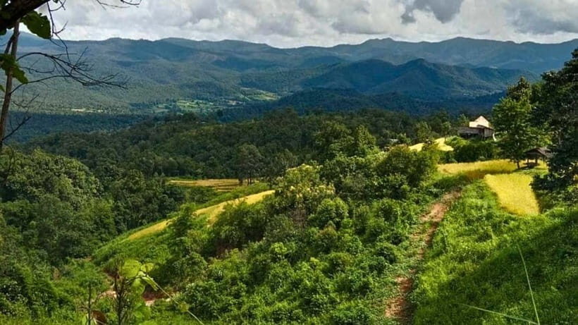 Chiang Mai: Jungle Trek, Elephants care & Bamboo Rafting - Karen Hill Tribe Village: culture you should take slowly