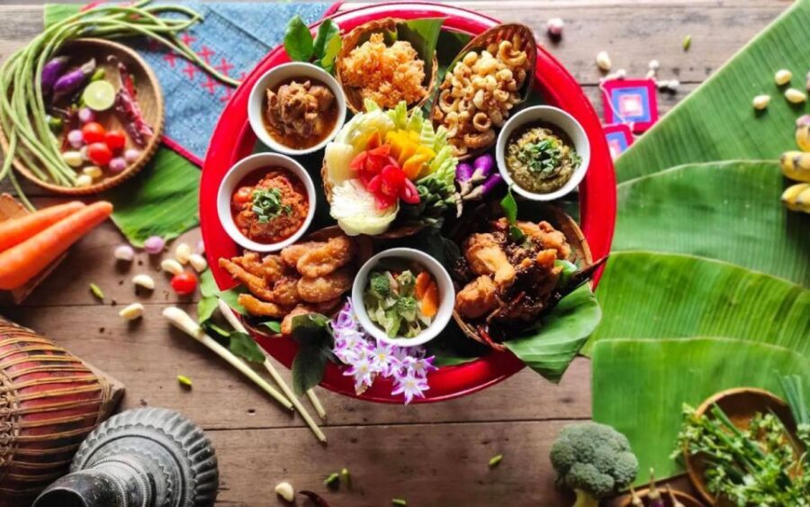 Chiang Mai: Khantoke Dinner with Traditional Performance - What a Khantoke Dinner Means in Real Life