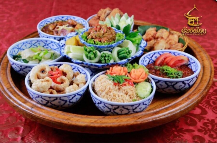 Chiang Mai: Khum Khantoke Northern Thai Cuisine and Show - Khum Khantoke: Lanna-style dinner on a round rattan tray