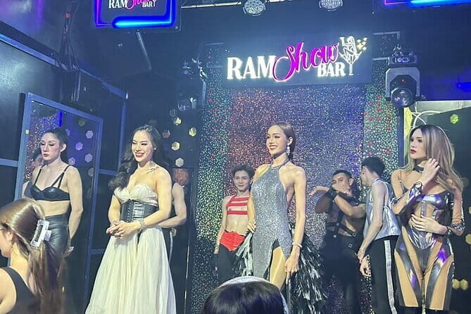 Chiang Mai: Ladyboy Cabaret – Stories, Dinner and Sparkle - Timing, transport, and what you should do before 8:00 pm