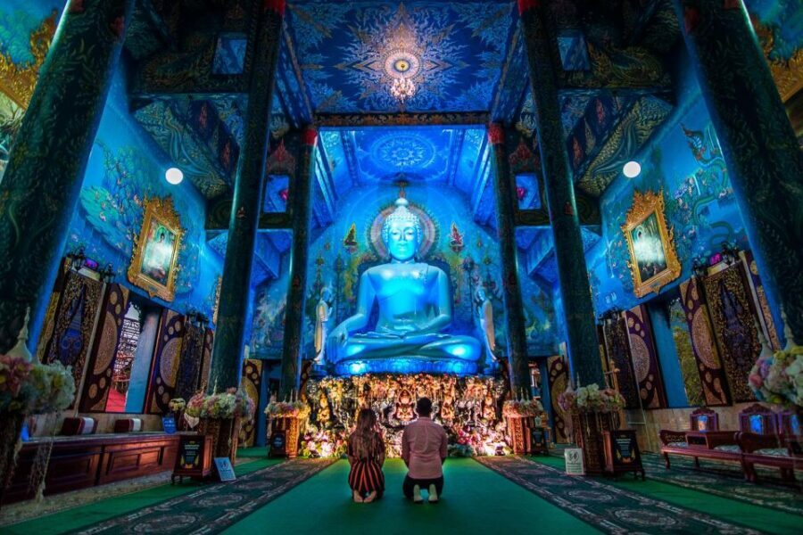 Chiang Mai: Long Neck Village & Chiang Rai’s Iconic Temples - Quick hits before you go
