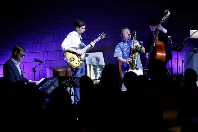 Chiang Mai: Moment's Notice Jazz Club F&B Packages - Entering Moment’s Notice Jazz Club in Chiang Mai