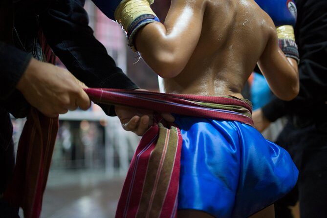 Chiang Mai Muay Thai Boxing Live at Thapae Stadium - What the matches are like: real fights, mixed ages, and quick finishes
