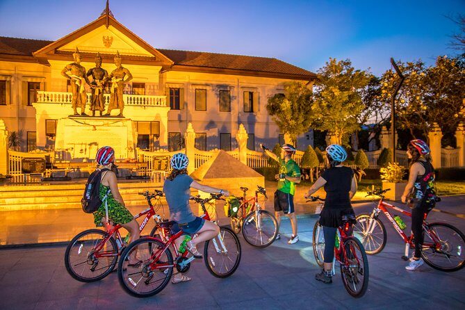 Chiang Mai Night Bike Tour - Meeting Time and Route Flow: What the Evening Rhythm Feels Like