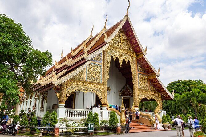 Chiang Mai Old City & Temples Guided Walking Tour - 3 Hrs - Wat Phra Singh: 14th-century temple glamour and mosaic sanctuary