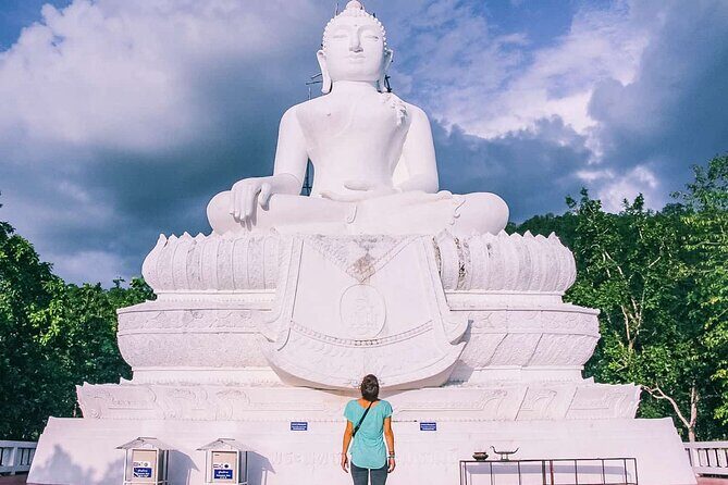 Chiang Mai Pai Full Day Sai Ngam Hot Spring, Pai Canyon, White Buddha, Santichon - Wat Phra That Mae Yen: the 300-stair White Buddha viewpoint