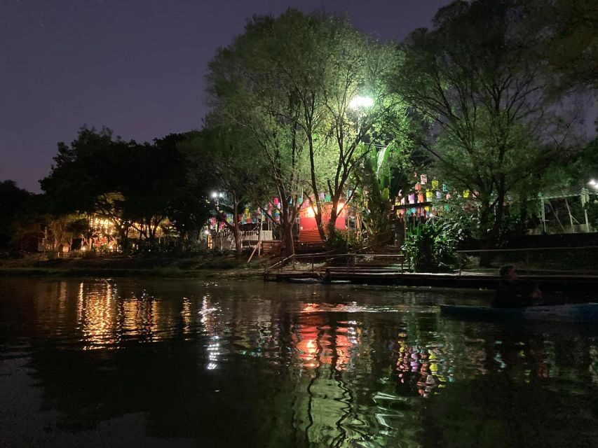 Chiang Mai: Ping River Night Kayaking into City Center - Who should book this Ping River night kayak?