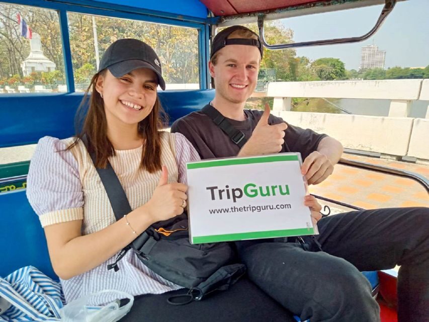 Chiang Mai: Private Tuk Tuk Tour of City Temples With Pickup - Market time at Warorot or Mueang Mai: where the trip turns delicious