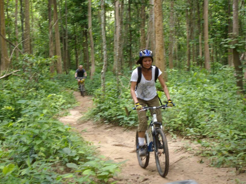 Chiang Mai: Rainforest Guided Mountain Biking Tour - Entering Chiang Mai’s XC Forest ride: what makes it fun