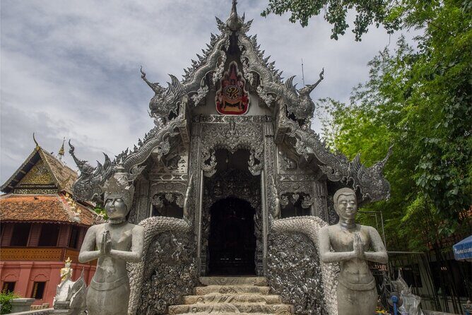 Chiang Mai Scavenger Hunt and Sights Self-Guided Tour - How the Explorial phone game turns Chiang Mai into a scavenger hunt