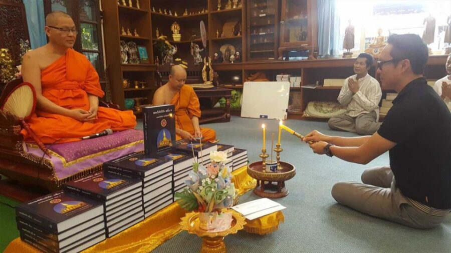 Chiang Mai: Silver Craftwork Temple Tour with Monk Meeting - Key highlights worth your time