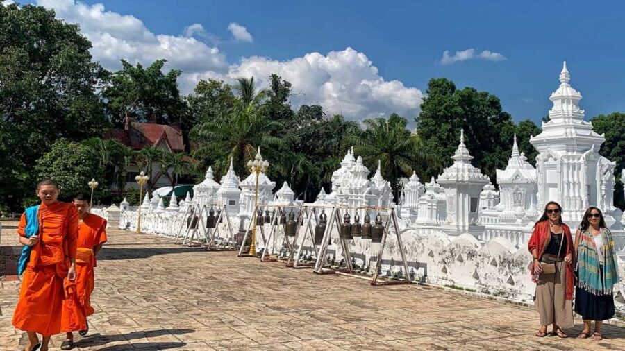 Chiang Mai: Silver Craftwork Temple Tour with Monk Meeting - Massage time and shopping: what fits, what costs extra