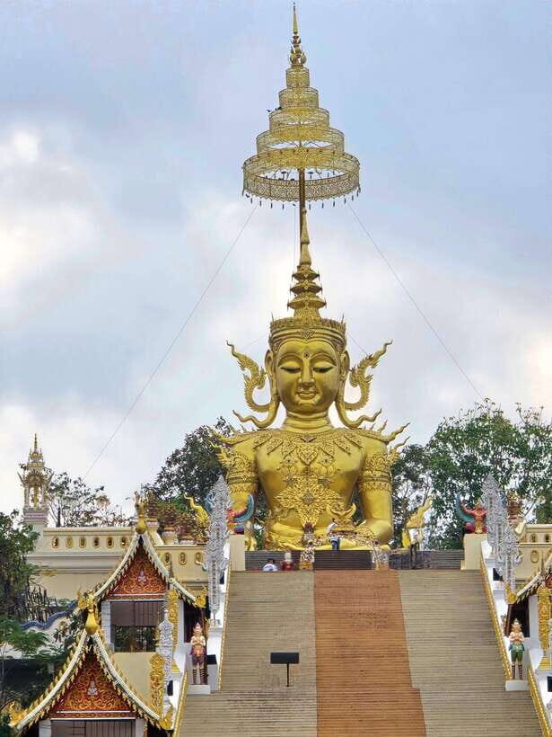 Chiang Mai: Sticky Waterfall scenic loop unseen lake &temple - Guides Eddy and M (and what that changes on the ground)