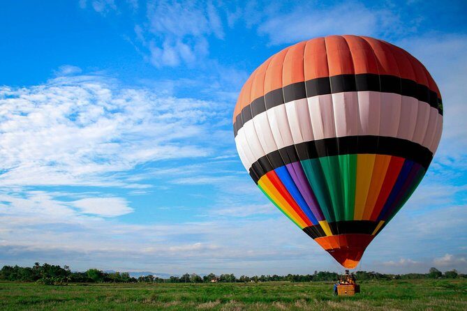 Chiang Mai Sunrise Balloon Flight and Luxury Spa Day - Shared vs Private Basket: The Choice That Affects Your Experience